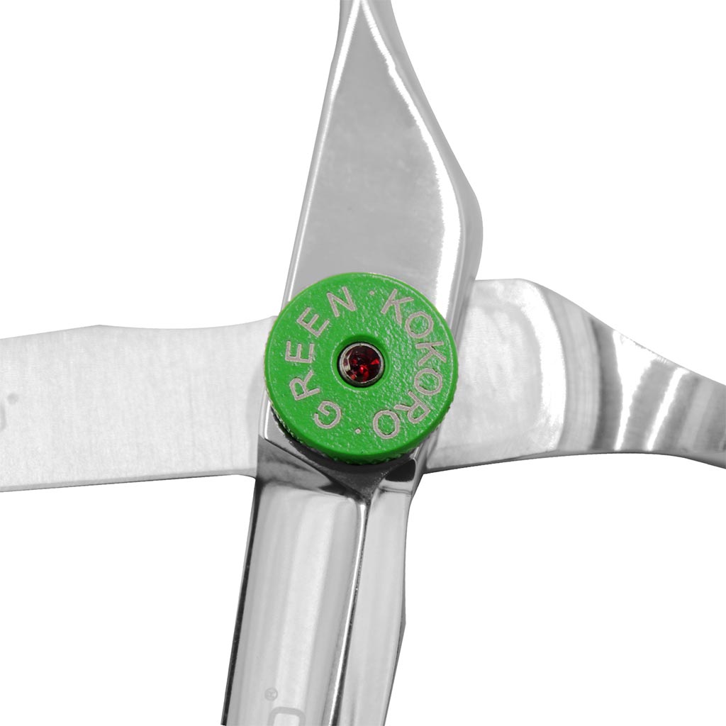 TIJERA PROFESIONAL KOKORO GREEN CORTE 5.5"