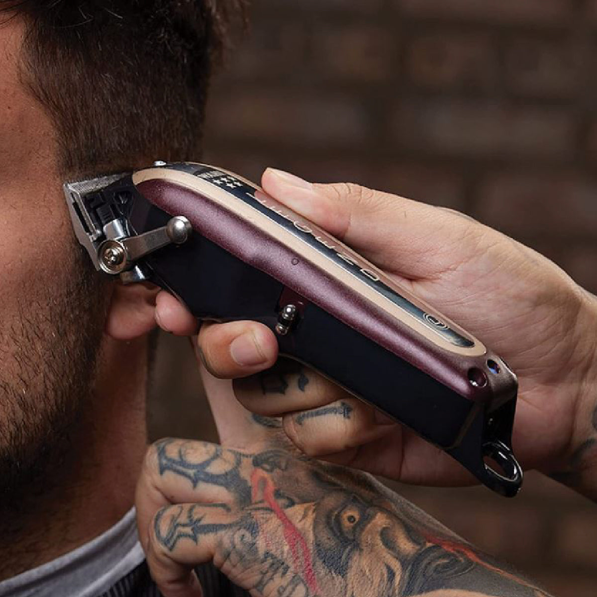 Máquina Profesional WAHL Legend Cordless