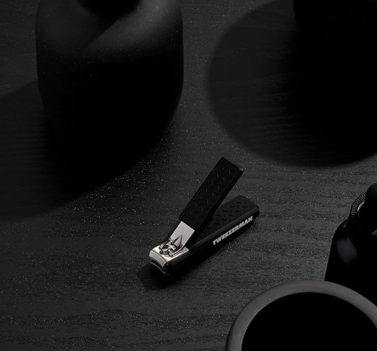 TWEEZERMAN PRECISION GRIP FINGERNAIL CLIPPER