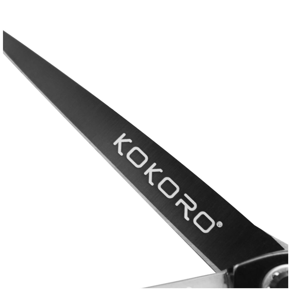 TIJERA PROFESIONAL KOKORO BLACK TITANIUM DE CORTE 5.5 - Kokoro MX